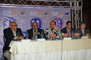 El ministro de Cultura y los responsables de la organización de la Feria del Libro en rueda de prensa este martes.