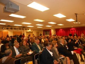 Vista de público que asistió al acto.