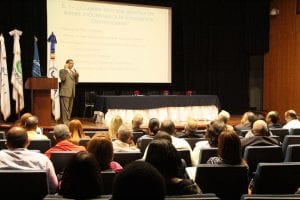 El doctor Marino Feliz Terrero,  director de la ONDA, durante su intervención en el Seminario sobre Derecho de Autor y Derechos Conexos.