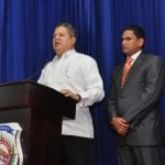 El mayor general Julio César Souffront Velázquez y el relacionista Publico de la DNCD, Miguel Medina.