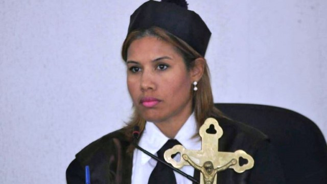 la Juexz Awilda Reyes Beltré.