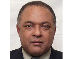 Nelson Encarnación.