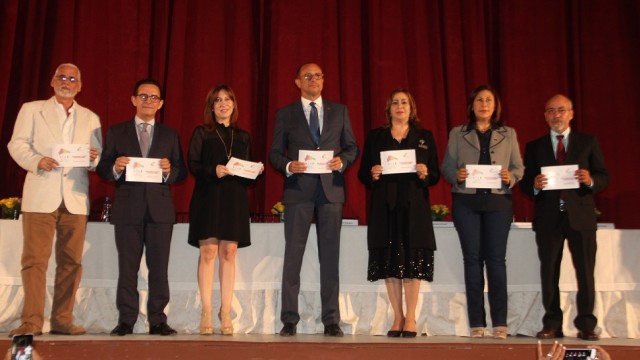 José Antonio Rodríguez, Ministro de Cultura; el viceministro de Participación Popular y Creatividad, Juan Tomás García; Edilí Pichardo, vicemistra de Identidad Cultural y Ciudadanía; Carlos Salcedo, director del Gabinete; Catalina Andújar, representante de la Organización Estados Americanos (OEI) y Julia Castillo, directora del Centro Cultural Perelló.