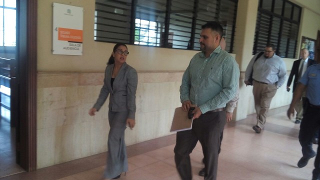 La fiscal Luisa Liranzo y el fiscal Robert Brown, foto Tomás Feliz. 