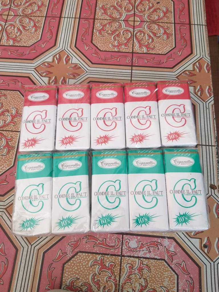 Abogado de Fiscalía usaba camioneta oficial para tráfico de cigarrillos de contrabando