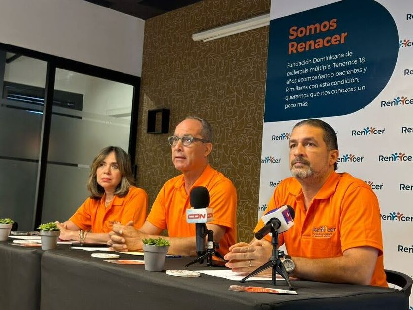 La alerta fue externada por directivos de Renacer Fundación Dominicana de Esclerosis Múltiple, y por personas con esta condición clínica que exigen su derecho a la salud.