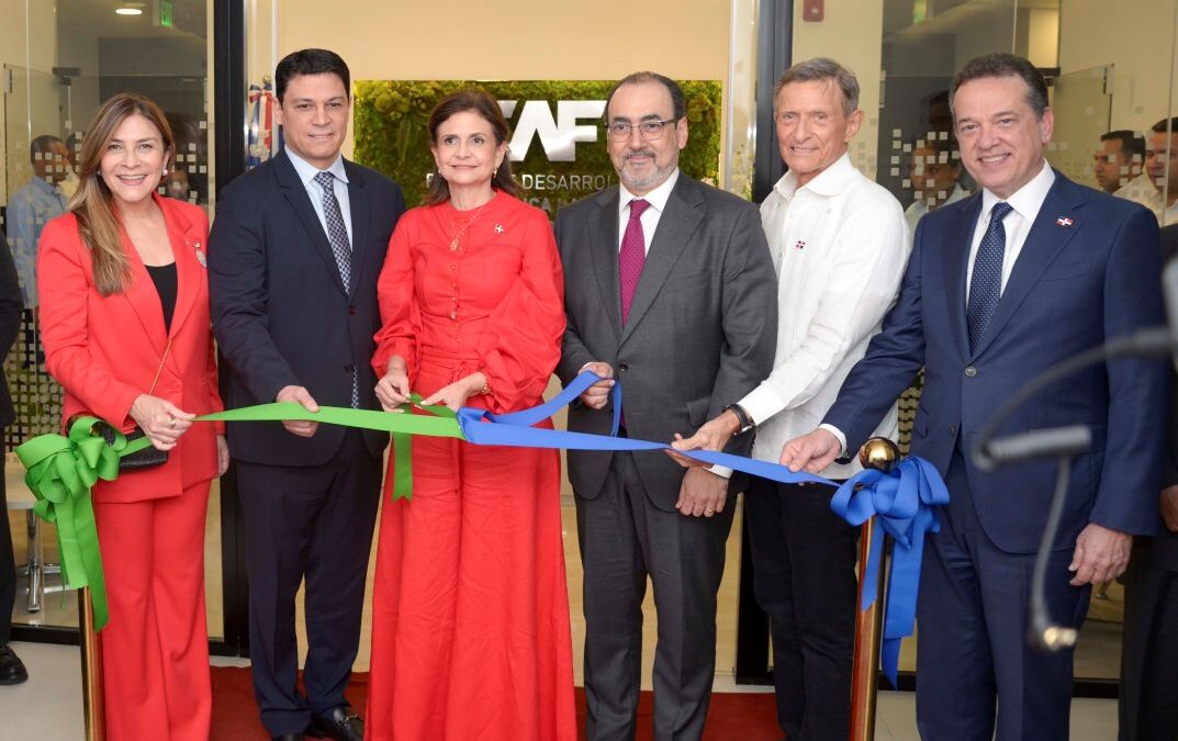 El Banco de Desarrollo enfoca su estrategia en desarrollo humano, competitividad y resiliencia climática.