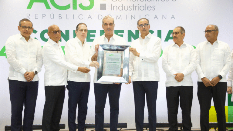 Santiago Reconoce la Inversión Histórica del Gobierno de Luis Abinader