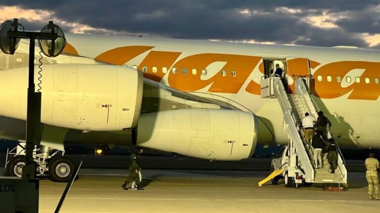 Conviasa ignora la amenaza de Trump: Vuelo a Venezuela sigue en pie