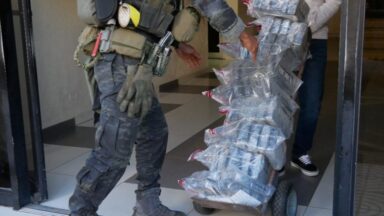 DNCD Decomisa 114 Paquetes de Presunta Cocaína en Bani