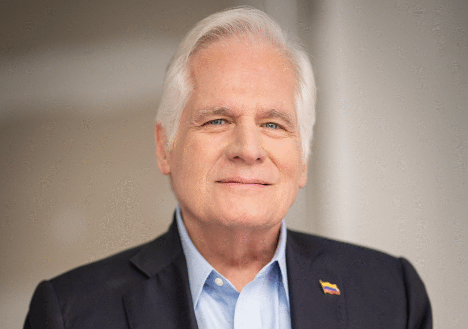 El Centro Democrático expulsa a Miguel Uribe Londoño