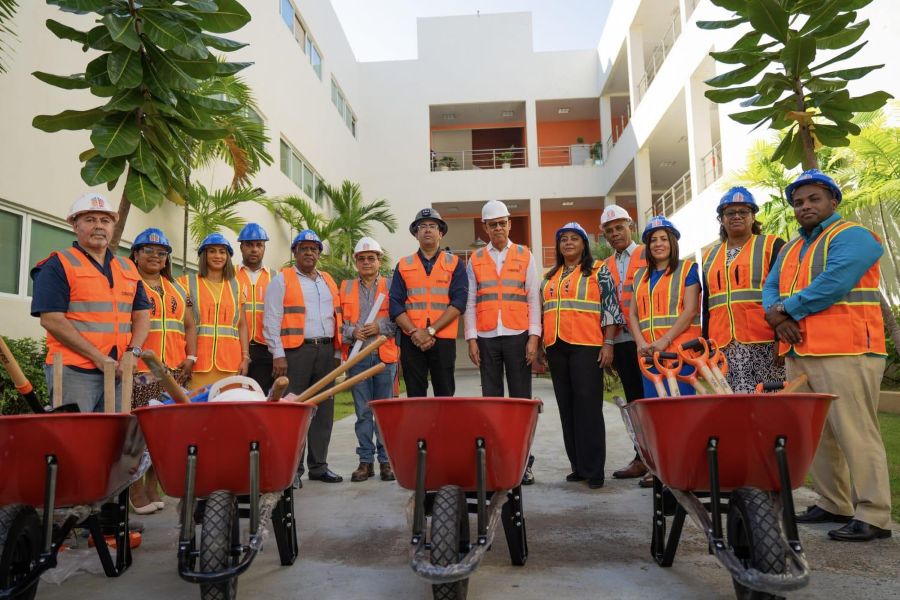 El Instituto Técnico Superior Comunitario (ITSC) acaba de dar el pistoletazo de salida a un proyecto largamente esperado: la reparación integral de sus 14 edificios.