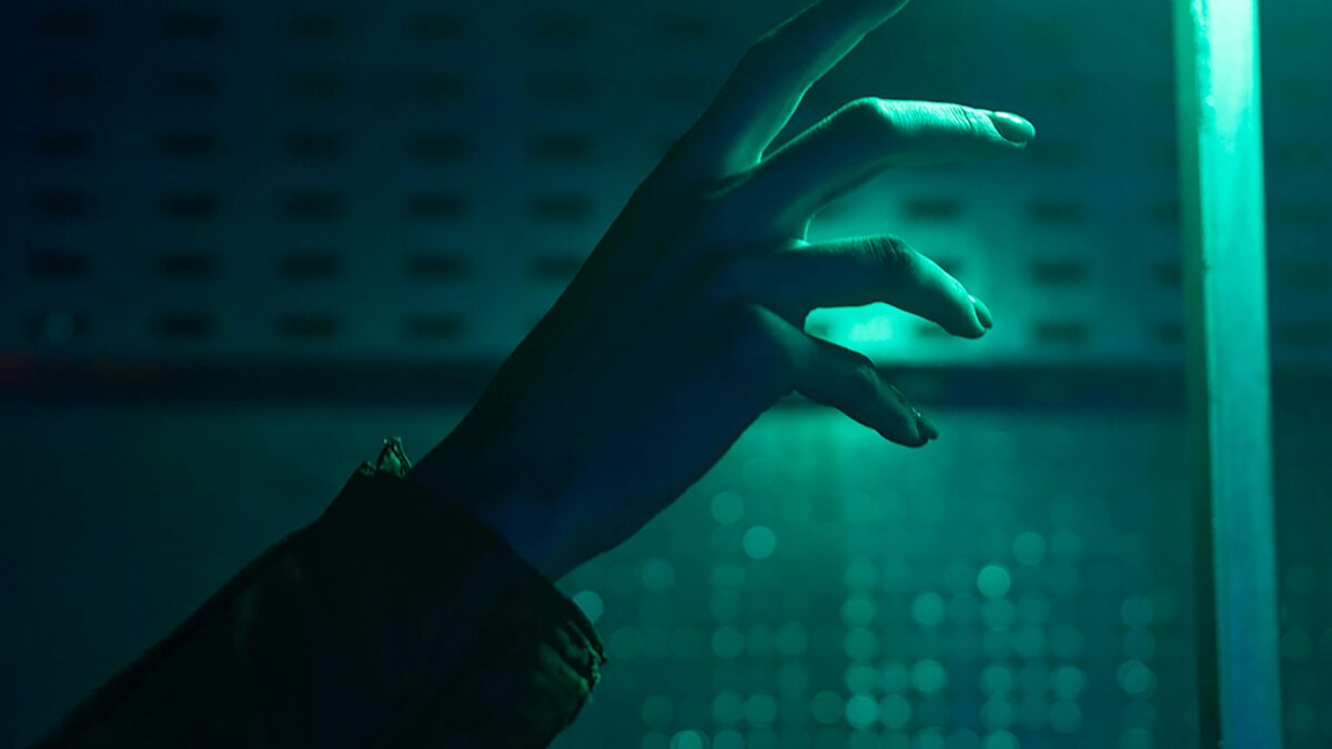 Expertos exigen una adaptación legal urgente ante la compleja herencia digital.